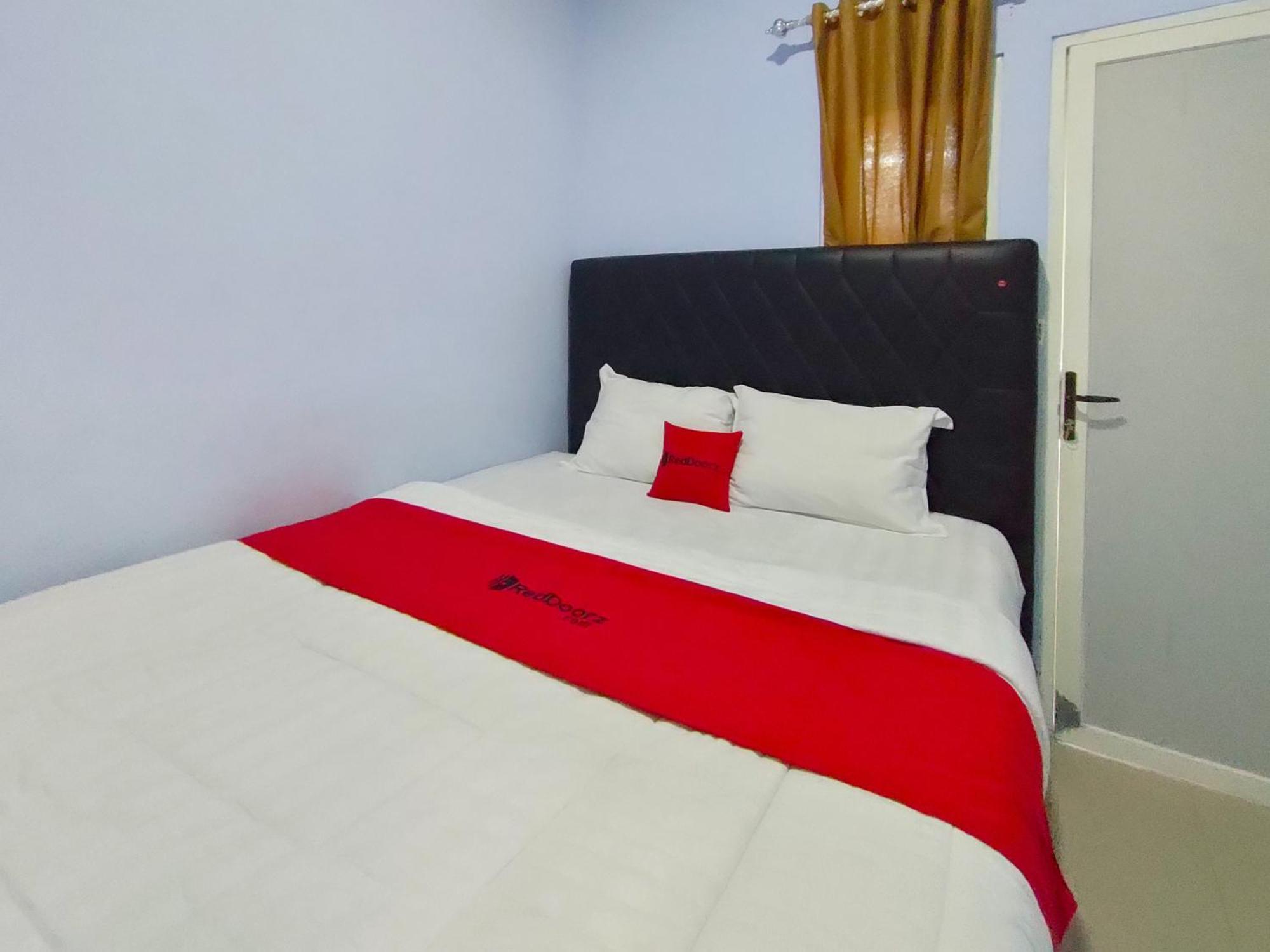 Reddoorz Syariah Near Stasiun Wates Hotel Wates  Eksteriør billede