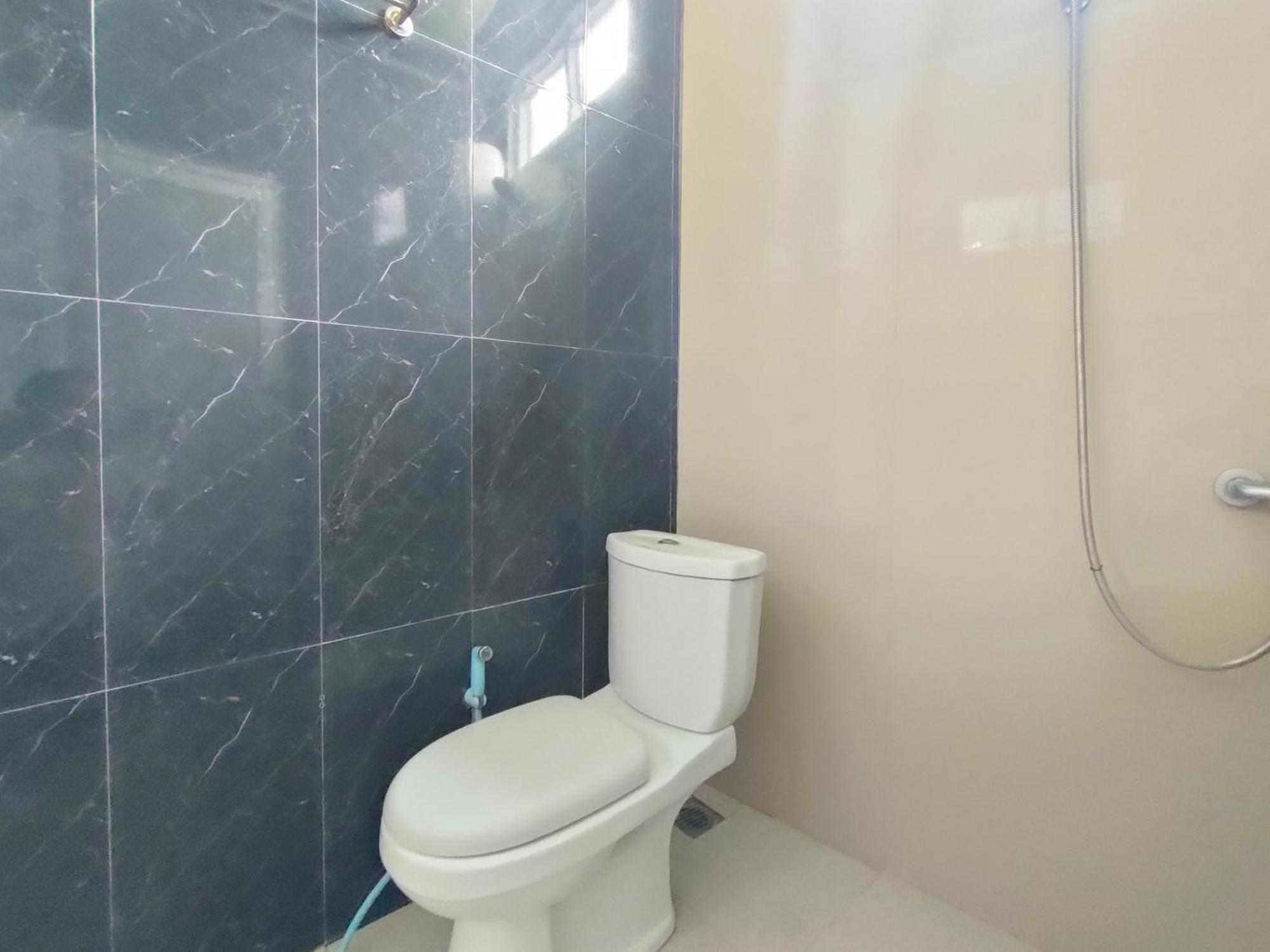 Reddoorz Syariah Near Stasiun Wates Hotel Wates  Eksteriør billede