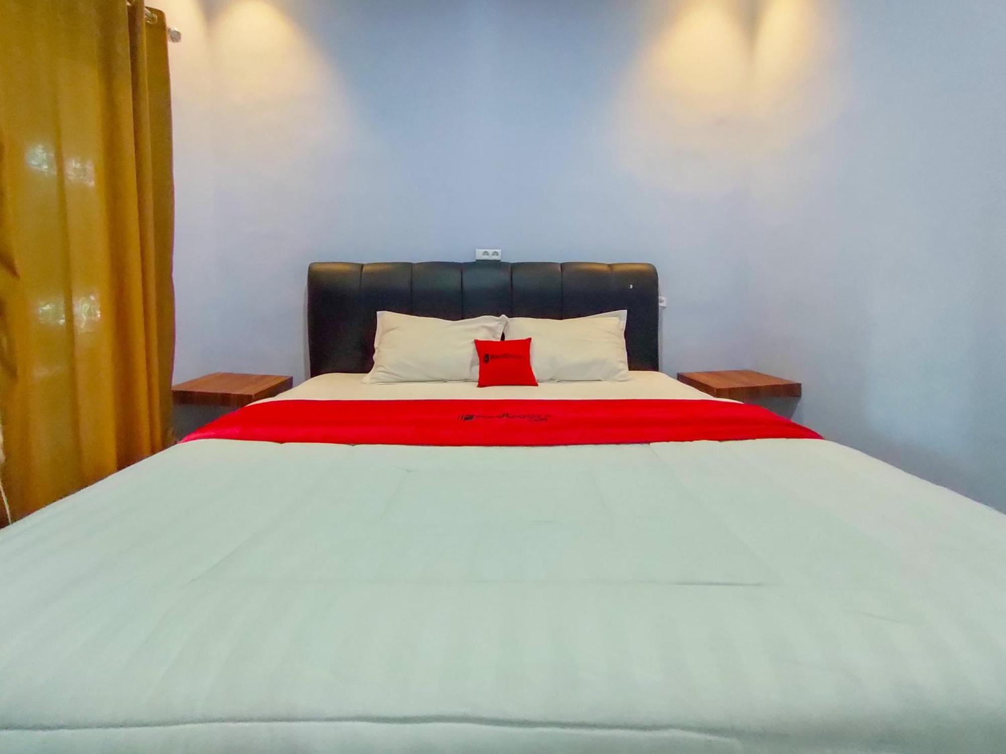 Reddoorz Syariah Near Stasiun Wates Hotel Wates  Eksteriør billede