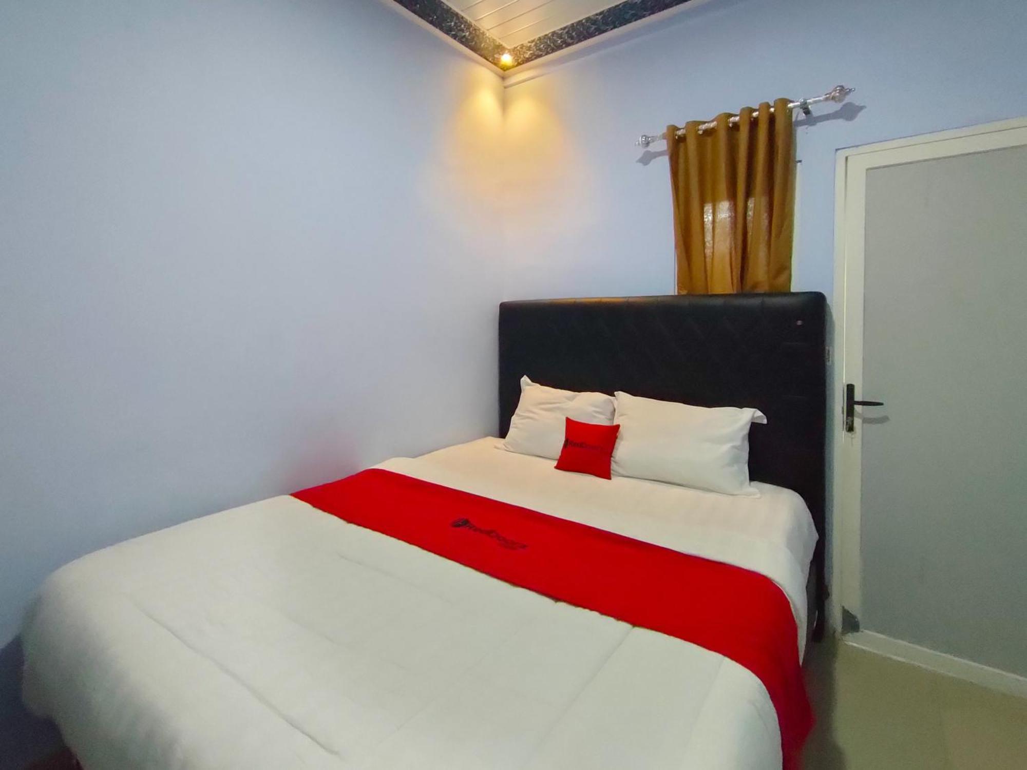 Reddoorz Syariah Near Stasiun Wates Hotel Wates  Eksteriør billede
