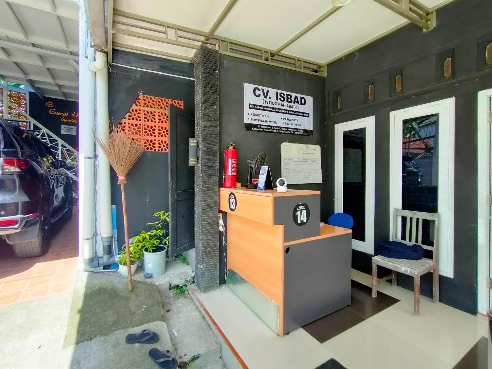 Reddoorz Syariah Near Stasiun Wates Hotel Wates  Eksteriør billede