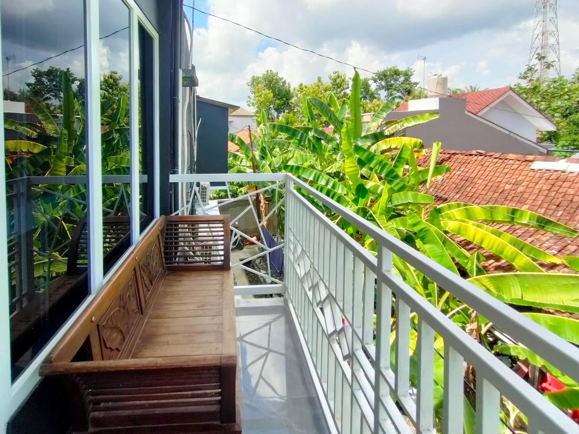 Reddoorz Syariah Near Stasiun Wates Hotel Wates  Eksteriør billede